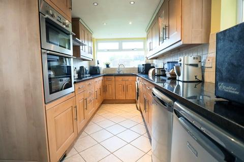 3 bedroom terraced house for sale, The Quadrant, Uppingham LE15