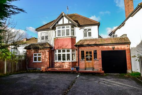 5 bedroom detached house for sale, Uxbridge Road, Rickmansworth, Hertfordshire