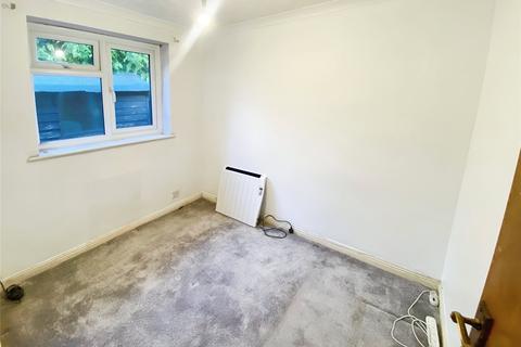 2 bedroom bungalow for sale, Rope Walk, Littlehampton, West Sussex