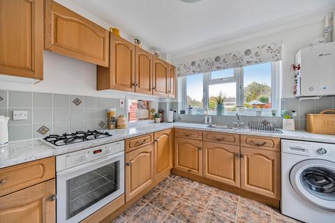 2 Margaret Way, Old Coulsdon, Coulsdon, CR5 1HS