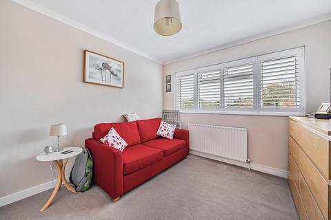 2 Margaret Way, Old Coulsdon, Coulsdon, CR5 1HS