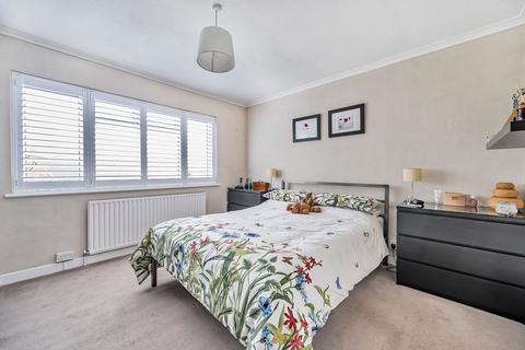 2 Margaret Way, Old Coulsdon, Coulsdon, CR5 1HS