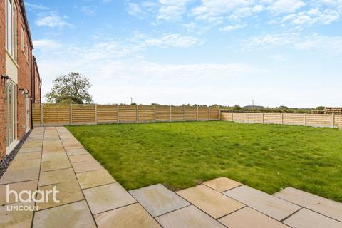 5 bedroom detached house for sale, Windmill View, South Leverton