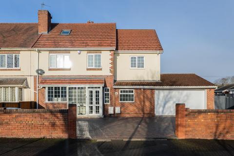 6 bedroom semi-detached house for sale, Old Cross Street, Tipton