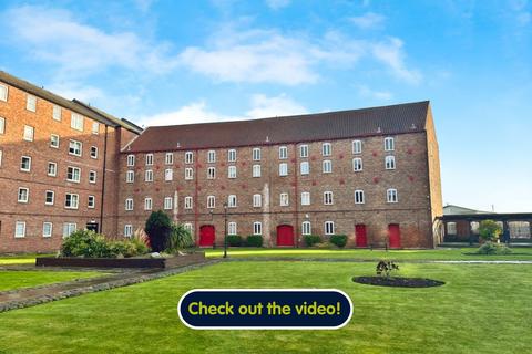 1 bedroom apartment for sale, Pease Court, High Street, Hull, HU1 1NG