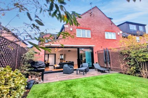 6 Rowan Close, Pool In Wharfedale, Otley, LS21 1TR