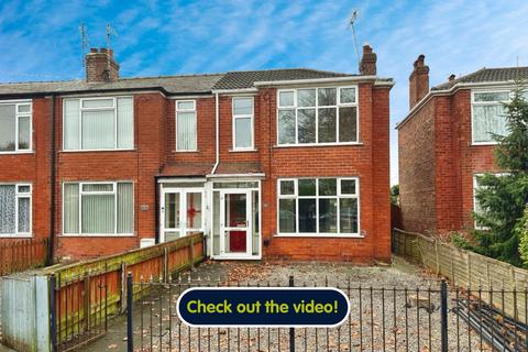 3 bedroom end of terrace house for sale, Sutton Road, Hull, HU6 7DT