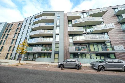 2 bedroom apartment for sale, Hawthorne Crescent, London