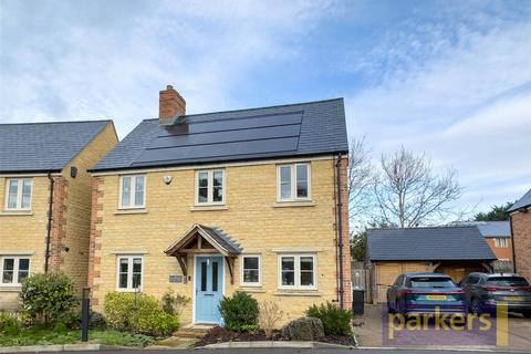 3 bedroom detached house for sale, Bluebell Gardens, Witney OX29