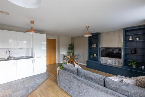 2 bedroom flat for sale, Baltic Quay, Mill Road, Gateshead