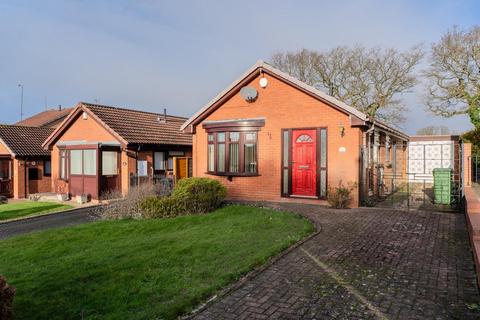 2 bedroom detached bungalow for sale, Ashen Close, Sedgley