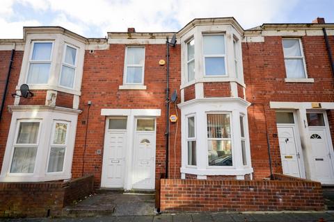 2 bedroom flat for sale, Fern Dene Road, Gateshead