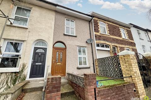 2 bedroom terraced house for sale, Victoria Avenue, Newport