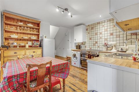 2 bedroom flat for sale, Fanthorpe Street, Putney, SW15