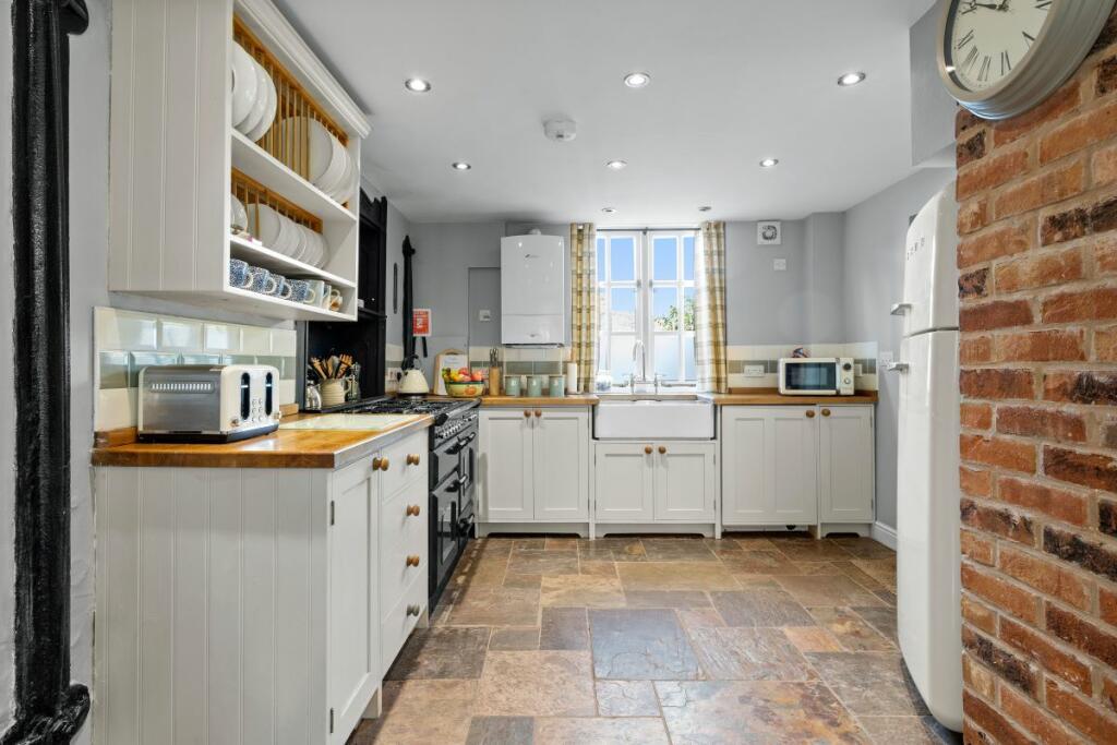 Annexe kitchen