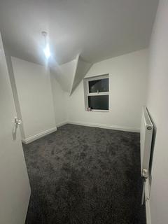 2 bedroom flat to rent, Belgrave Road, Leicester LE4