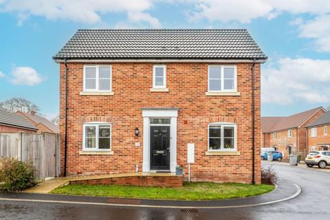 Sallows Close, Horsford, NR10