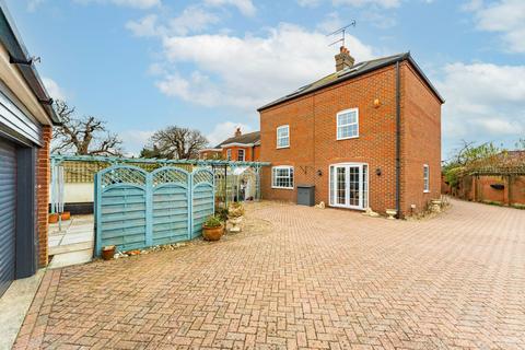 4 bedroom semi-detached house for sale, Camping Field lane, Stalham