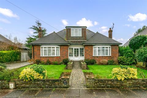 3 bedroom bungalow for sale, Cissbury Drive, Findon Valley, Worthing, West Sussex, BN14