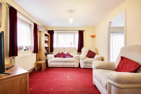 3 bedroom maisonette for sale, Hadrians Ride, Enfield