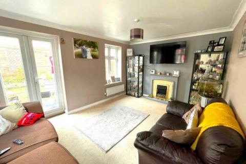 3 bedroom semi-detached house for sale, Beverley Close, Thetford IP25