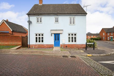 2 Beverley Close, Carbrooke, Thetford, IP25 6GS