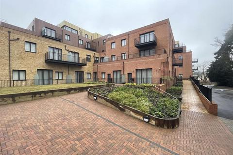 undefined, Farnborough Road, Hampshire GU14
