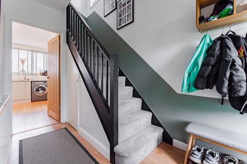 17 Heath Crescent, Norwich, NR6 6XD