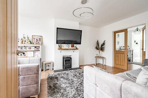17 Heath Crescent, Norwich, NR6 6XD