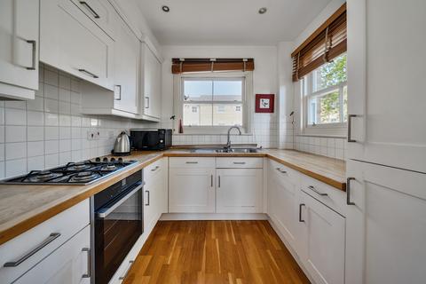 4 Cedars Close, London, SE13 5DP