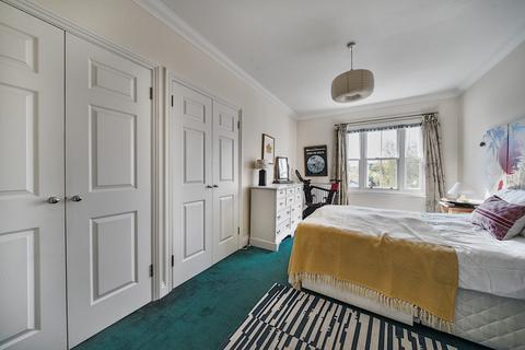 4 Cedars Close, London, SE13 5DP