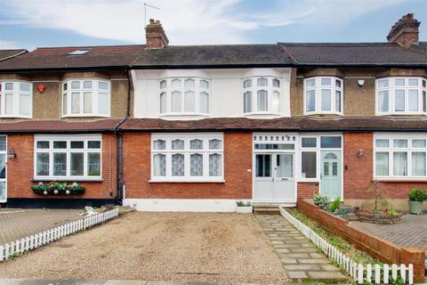 3 bedroom terraced house for sale, Faversham Avenue, Enfield