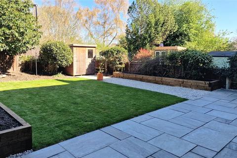 7 Michaels Close, London, SE13 5BP