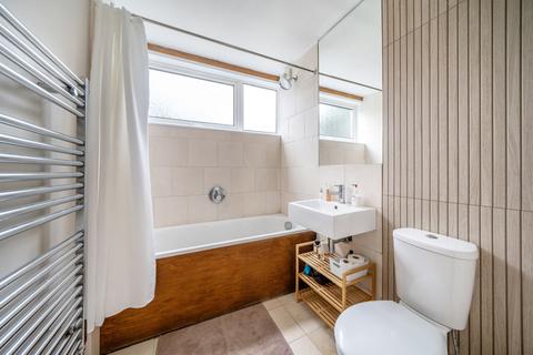 7 Michaels Close, London, SE13 5BP