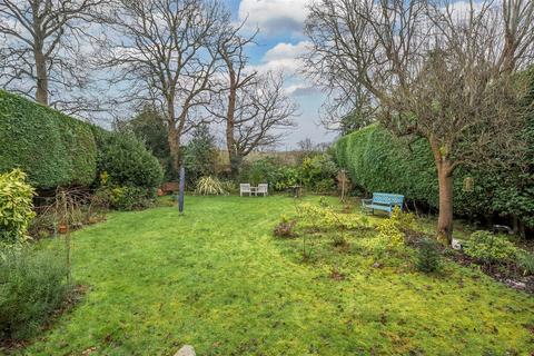 Linden Croft Heatherdene, West Horsley, Leatherhead, KT24 6LH