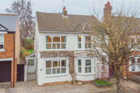 4 bedroom detached house for sale, Rothschild Road, Leighton Buzzard