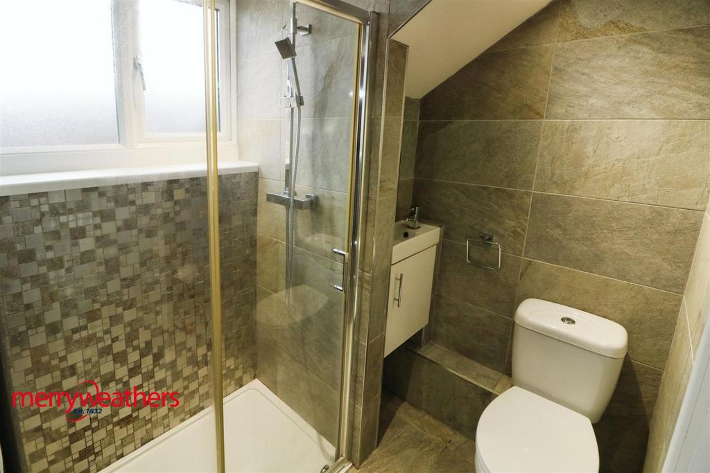 En Suite Shower Room