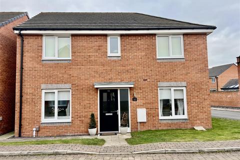 3 bedroom detached house for sale, Weaving Lane, Darlington