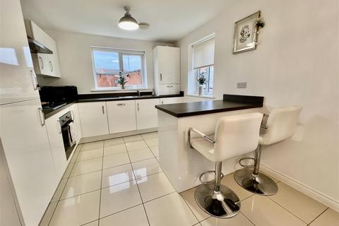 3 bedroom detached house for sale, Weaving Lane, Darlington