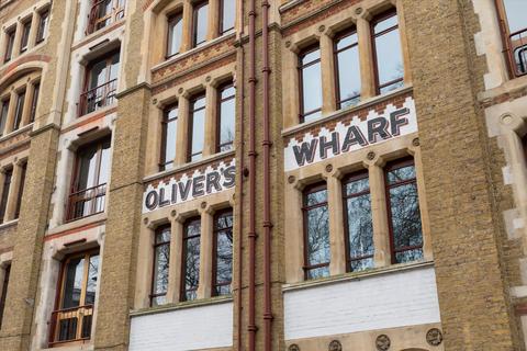 3 bedroom apartment for sale, Olivers Wharf, Wapping High Street, London, E1W
