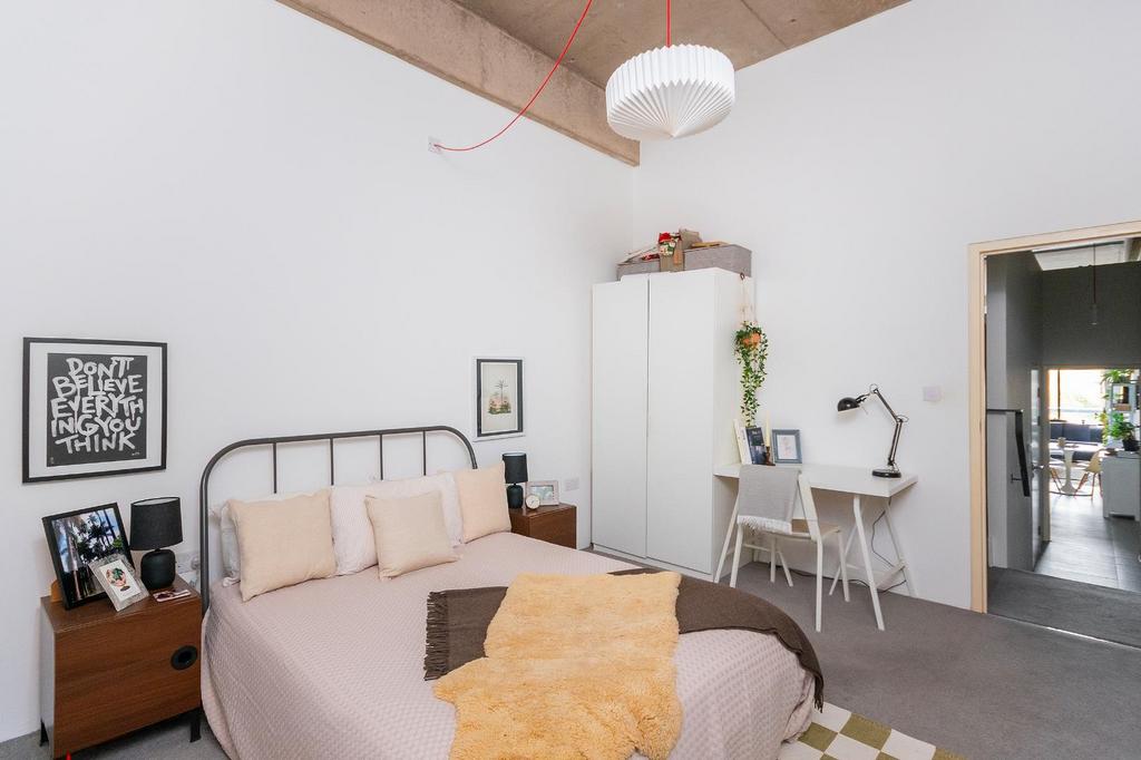 2 L1 S0 BH - Bedroom F.jpg