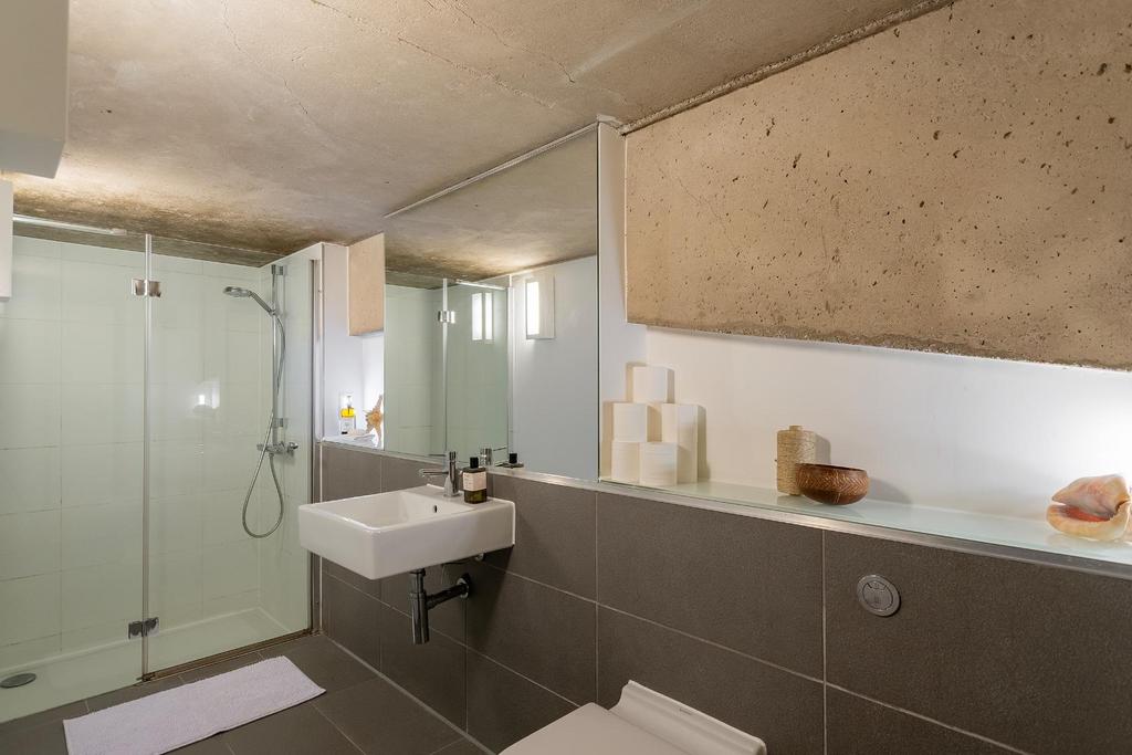 2 L1 S0 BH - Ensuite C.jpg
