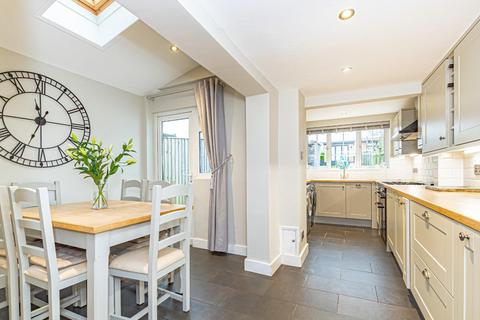 3 bedroom terraced house for sale, Wingrave Road, Tring