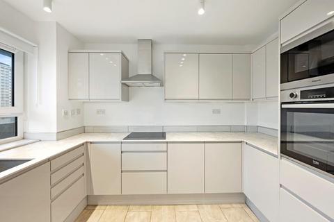 3 bedroom apartment for sale, King Square, London, EC1V