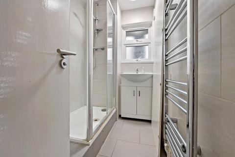 Flat 69, President House King Square, London, EC1V 8DD