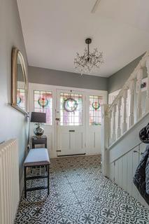 3 Baron Close, Penarth, CF64 3UF