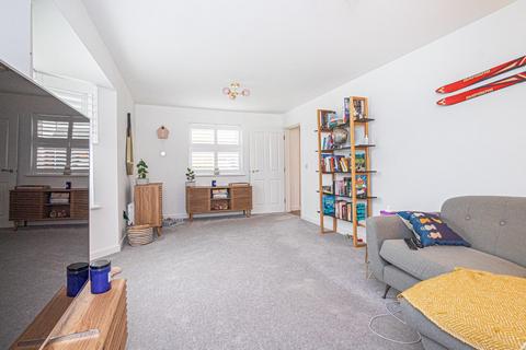 20 Barn View, Edlesborough, Dunstable, LU6 2FT