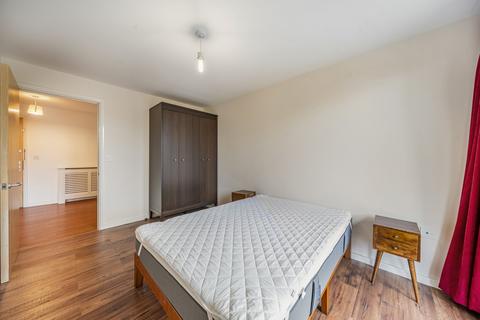 7, Ellington House Ashmore Road, London, SE18 4AS