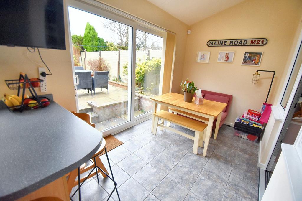 Dining Kitchen Family Room