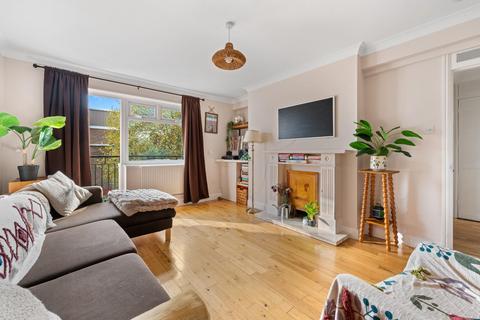 3 bedroom apartment for sale, Lordship Road, London, N16